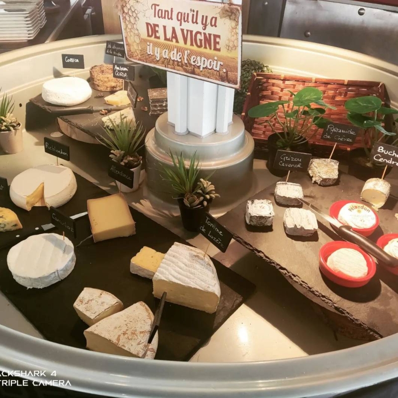 Le restaurant - Au Banc d'Essai - Saint-Martin-de-Valgalgues - restaurant SAINT-MARTIN-DE-VALGALGUES